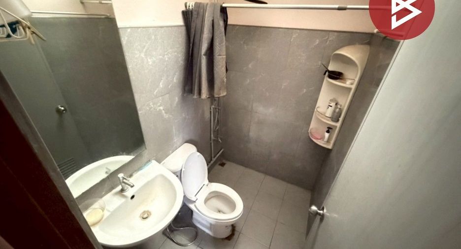 For sale 3 bedrooms house in Bueng Kum, Bangkok