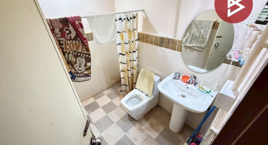 For sale 3 bedrooms house in Bueng Kum, Bangkok