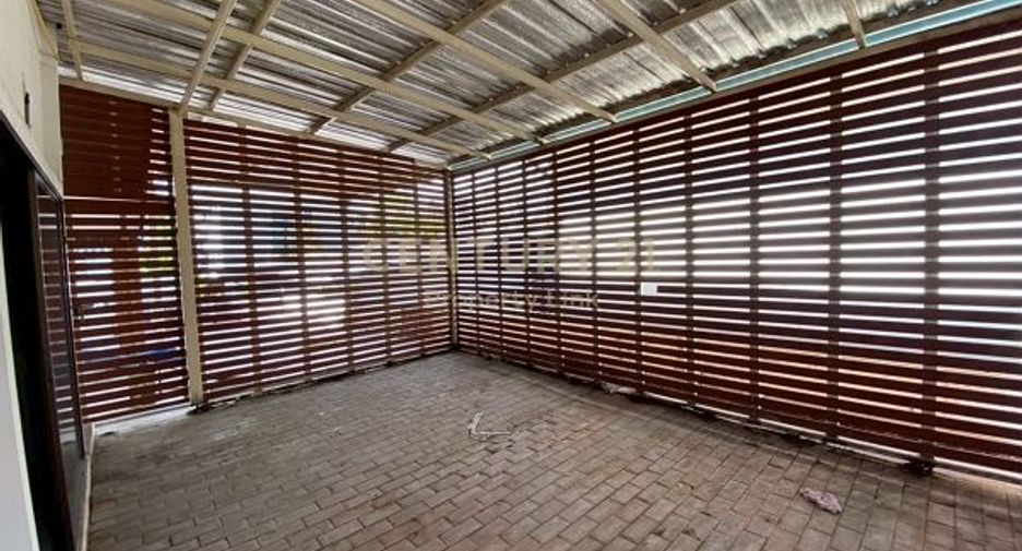 For rent 4 ベッドルーム house in Phaya Thai, Bangkok