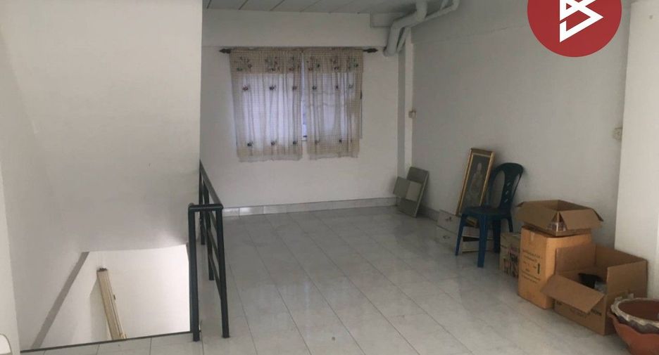 For sale 1 bed retail Space in Thung Khru, Bangkok