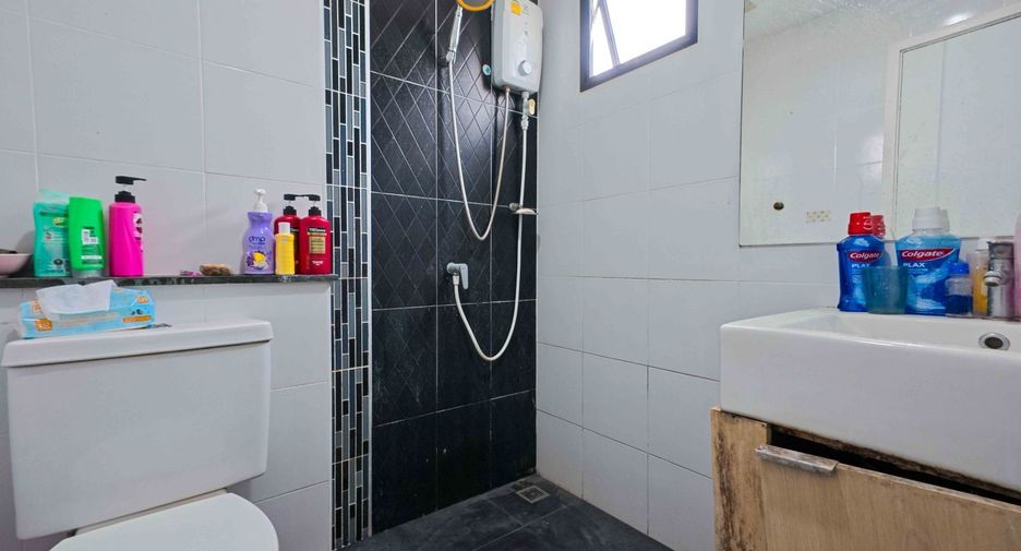 For sale 2 bedrooms house in Lam Luk Ka, Pathum Thani