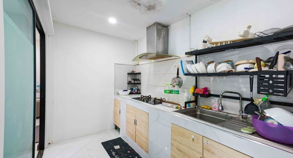 For sale 2 bedrooms house in Lam Luk Ka, Pathum Thani