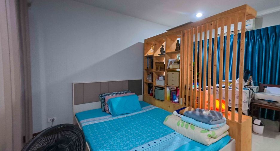 For sale 1 bed condo in Khlong Luang, Pathum Thani