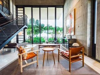 For sale 5 bedrooms condo in Yan Nawa, Bangkok