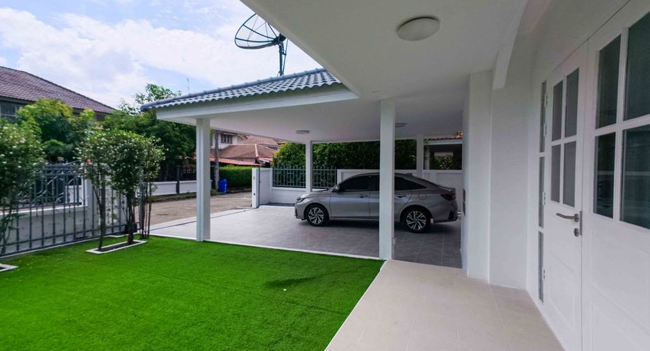 For sale 3 bedrooms house in Bang Bua Thong, Nonthaburi