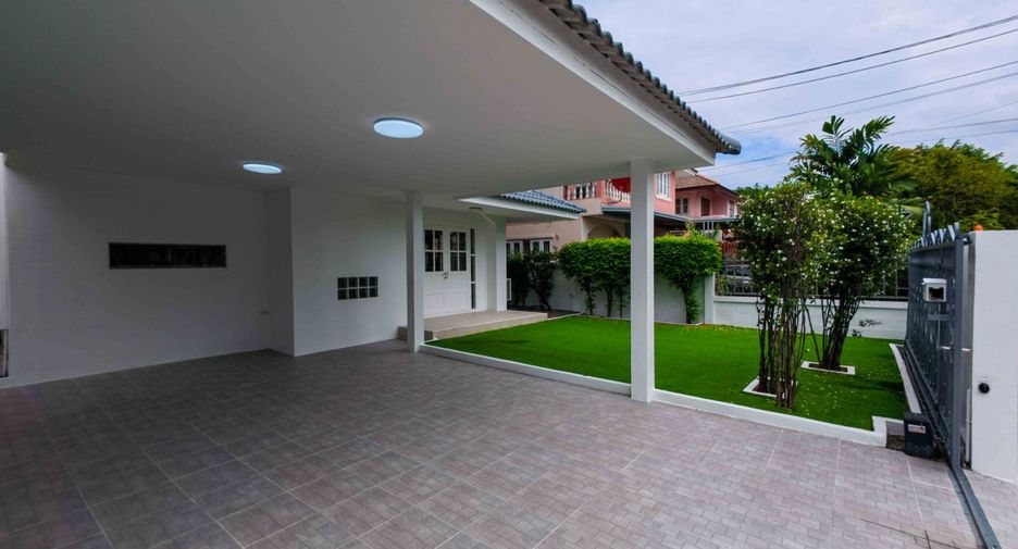 For sale 3 bedrooms house in Bang Bua Thong, Nonthaburi