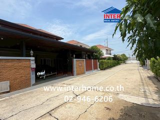 出售 5 卧室 独立屋 在 Mueang Pathum Thani, Pathum Thani