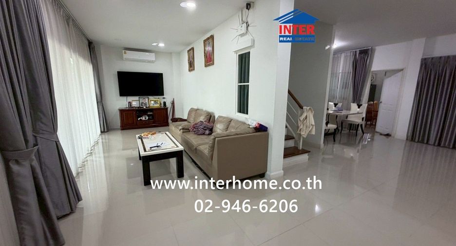 For sale 5 bedrooms house in Mueang Pathum Thani, Pathum Thani