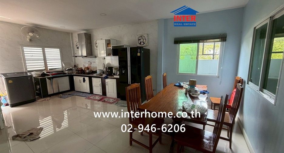 For sale 5 bedrooms house in Mueang Pathum Thani, Pathum Thani