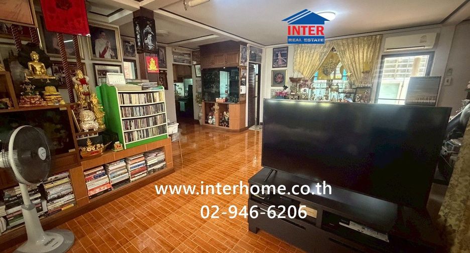 For sale 3 ベッドルーム house in Taling Chan, Bangkok