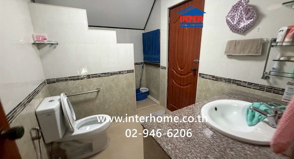 For sale 3 ベッドルーム house in Taling Chan, Bangkok