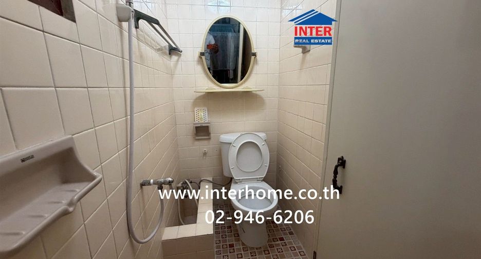 For sale 3 ベッドルーム house in Taling Chan, Bangkok