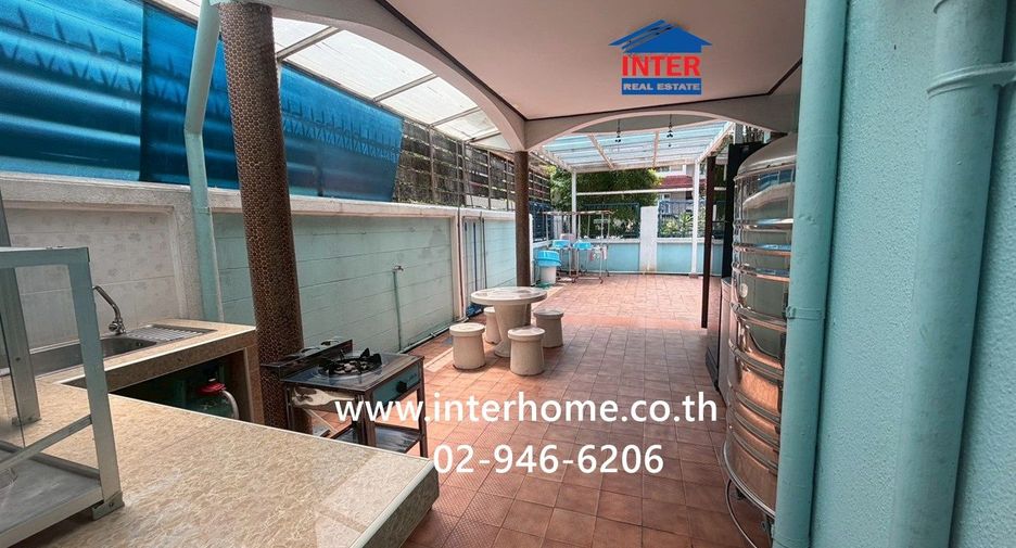 For sale 3 ベッドルーム house in Taling Chan, Bangkok