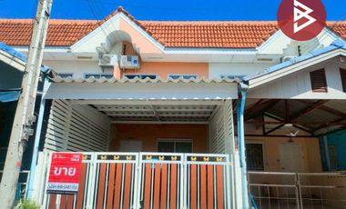 For sale 2 bedrooms townhouse in Ban Pho, Chachoengsao