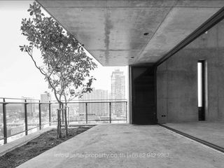 For sale 4 bedrooms condo in Yan Nawa, Bangkok