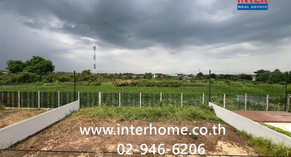 Casa en alquiler de 4 habitaciones en Pak Kret, Nonthaburi