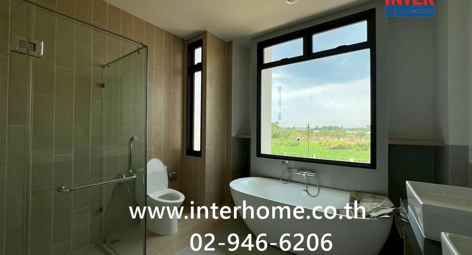 Casa en alquiler de 4 habitaciones en Pak Kret, Nonthaburi