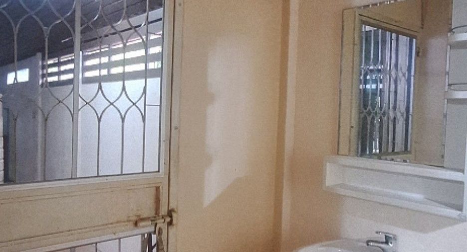 Haus zum Kauf mit 3 Zimmer in Mueang Nakhon Si Thammarat, Nakhon Si Thammarat