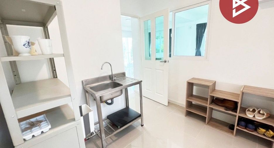 À vendre studio maison de ville à Phra Pradaeng, Samut Prakan