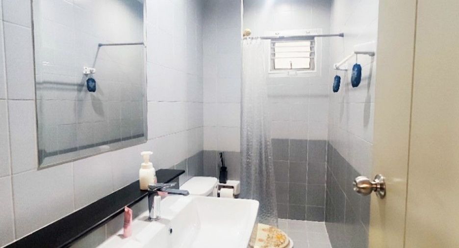 Haus zum Kauf mit 3 Zimmer in Mueang Chachoengsao, Chachoengsao