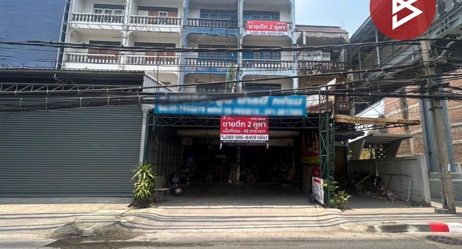 For sale 2 bedrooms retail Space in Mueang Samut Prakan, Samut Prakan