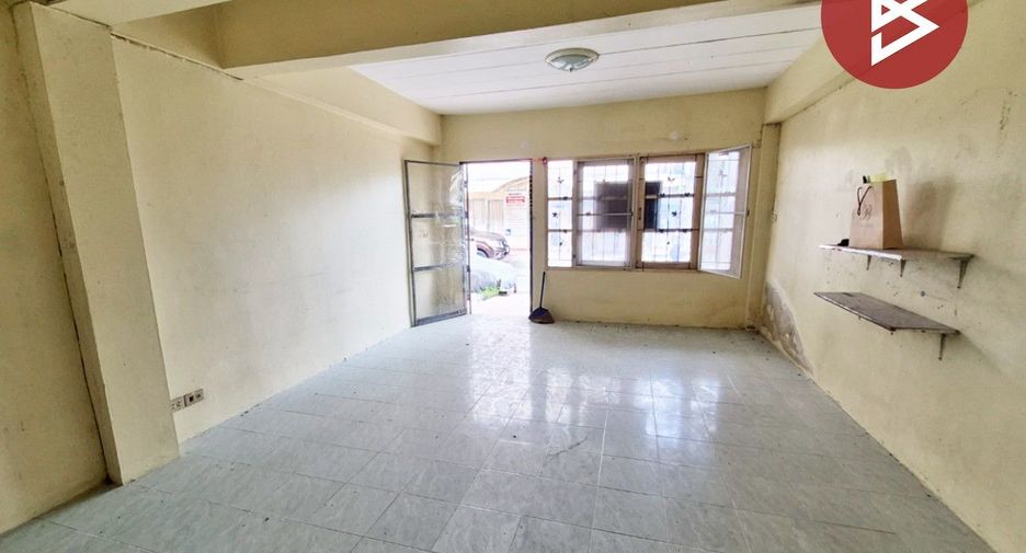 For sale 3 bedrooms townhouse in Thanyaburi, Pathum Thani