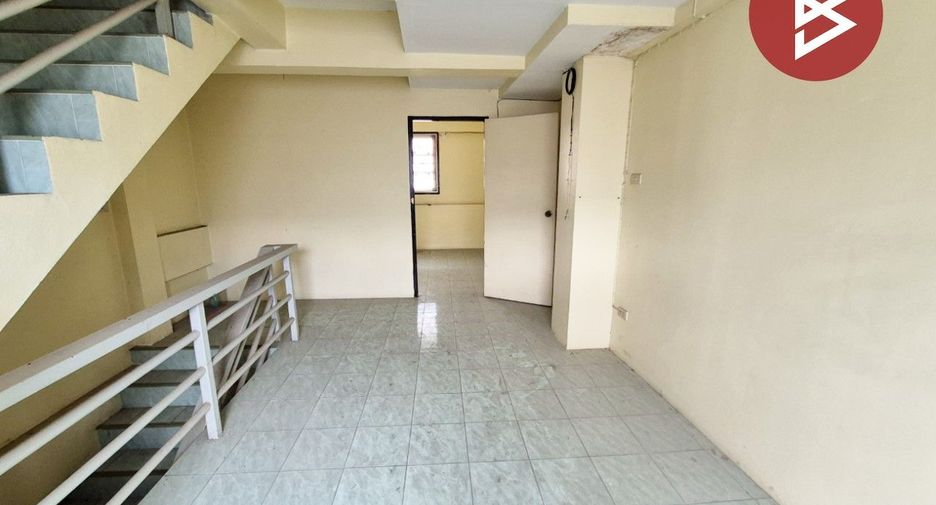 For sale 3 bedrooms townhouse in Thanyaburi, Pathum Thani