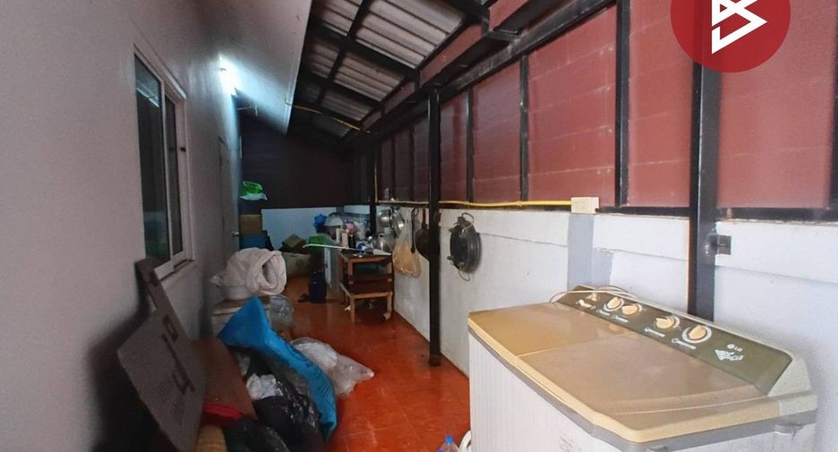 À vendre 2 chambres maison à Si Racha, Chonburi