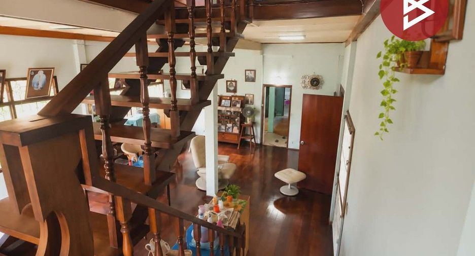 For sale 4 bedrooms house in Mueang Ratchaburi, Ratchaburi