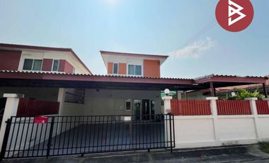 出售 3 卧室 独立屋 在 Phanat Nikhom, Chon Buri