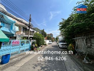 For sale 2 bedrooms townhouse in Din Daeng, Bangkok
