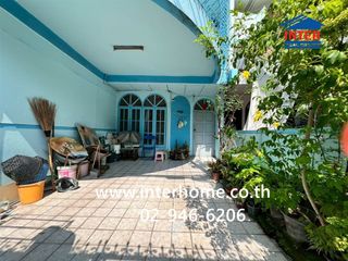 For sale 2 bedrooms townhouse in Din Daeng, Bangkok