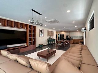 Villa zur Miete mit 5 Zimmer in Bang Lamung, Chonburi