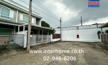 Reihenhaus zum Kauf mit 2 Zimmer in Bang Yai, Nonthaburi