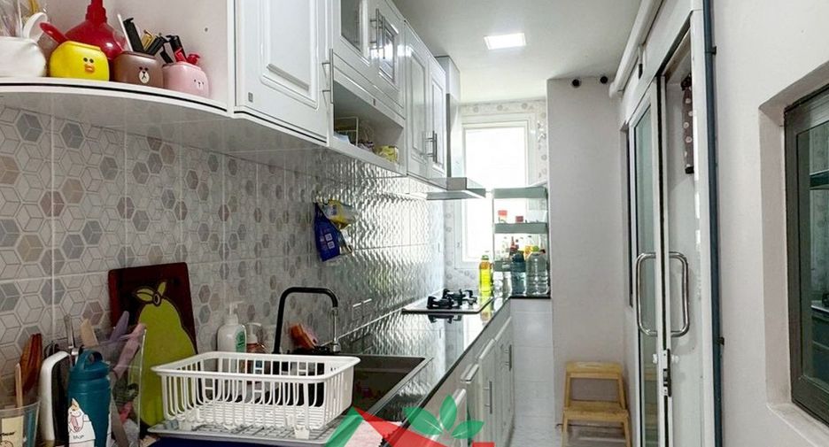 Haus zum Kauf mit 4 Zimmer in Mueang Nonthaburi, Nonthaburi