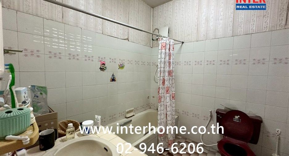 For sale 6 bedrooms retail Space in Khlong San, Bangkok