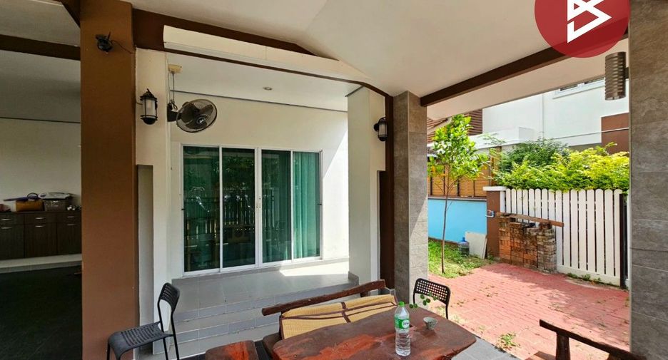 For sale 3 bedrooms house in Si Racha, Chonburi