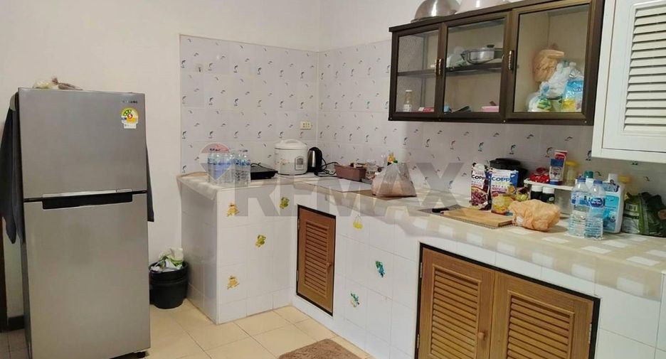 For sale 4 bedrooms house in Ko Samui, Surat Thani