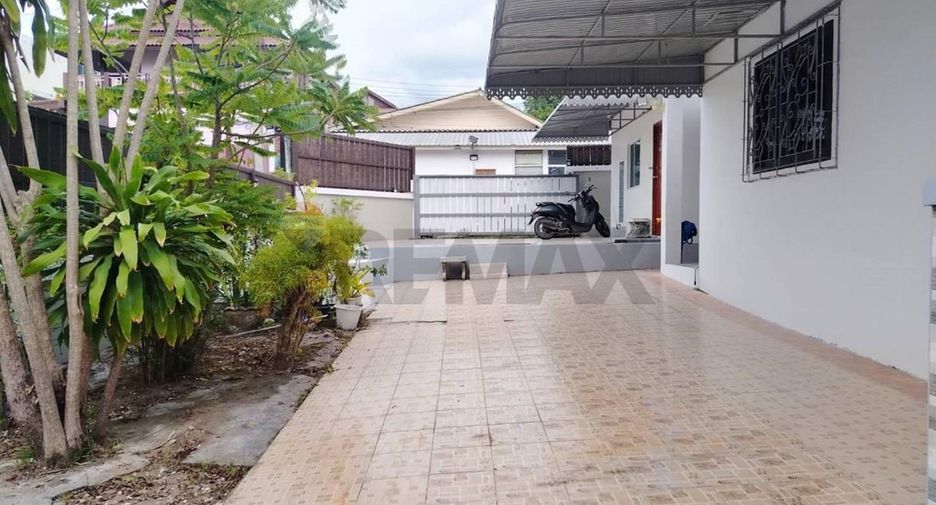 For sale 4 bedrooms house in Ko Samui, Surat Thani