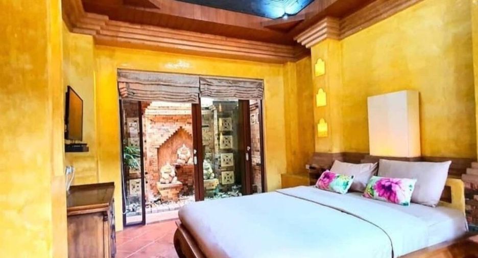 Villa en alquiler y en venta de 3 habitaciones en Mueang Phuket, Phuket