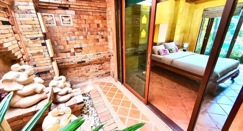 Villa en alquiler y en venta de 3 habitaciones en Mueang Phuket, Phuket