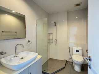 Продажа 3 спальни таунхаус в Pak Kret, Нонтабури
