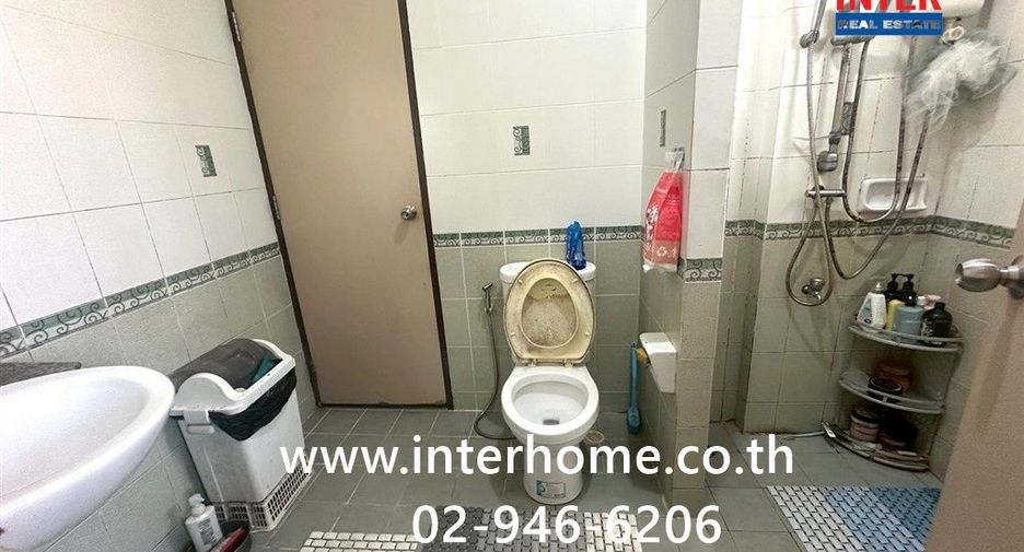 Haus zum Kauf mit 3 Zimmer in Lat Krabang, Bangkok