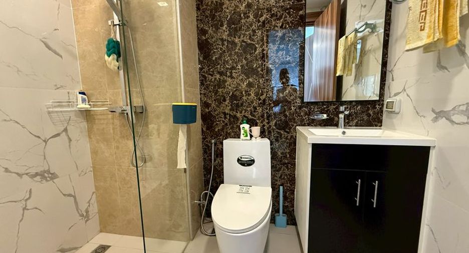 For sale 2 bedrooms condo in South Pattaya, Pattaya
