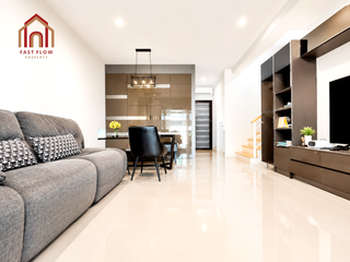 Casa adosada en venta de 3 habitaciones en Wang Thonglang, Bangkok