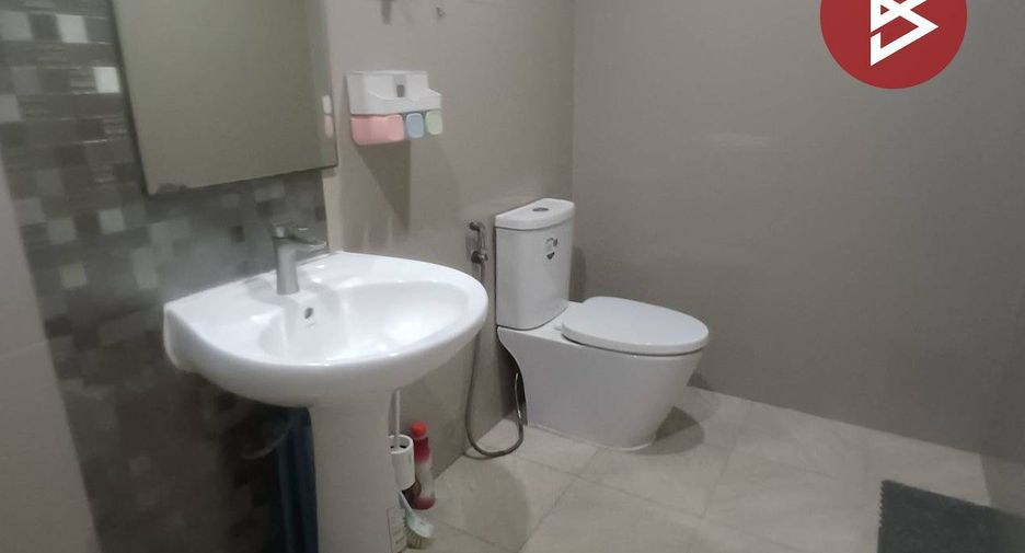 Reihenhaus zum Kauf mit 3 Zimmer in Mueang Rayong, Rayong