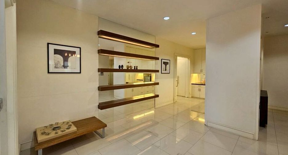 For sale 3 bedrooms house in Mueang Chon Buri, Chonburi