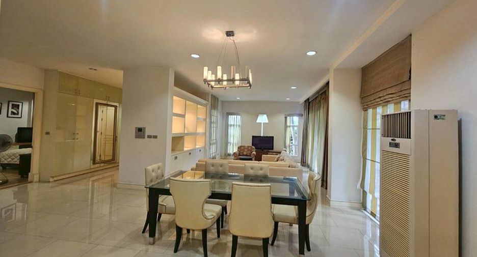 For sale 3 bedrooms house in Mueang Chon Buri, Chonburi
