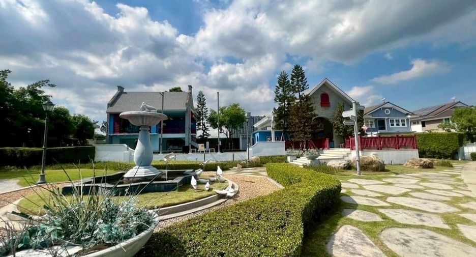 For rent and for sale 3 bedrooms house in Bang Phli, Samut Prakan