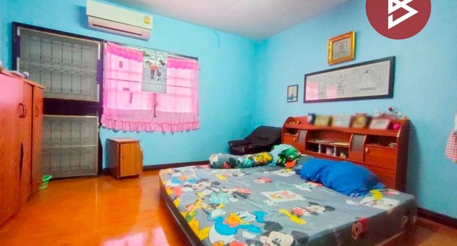 For sale 2 bedrooms townhouse in Mueang Samut Sakhon, Samut Sakhon